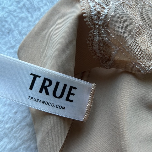 TRUE & Co True Body Wireless Racerback Bralette - Picture 14 of 16